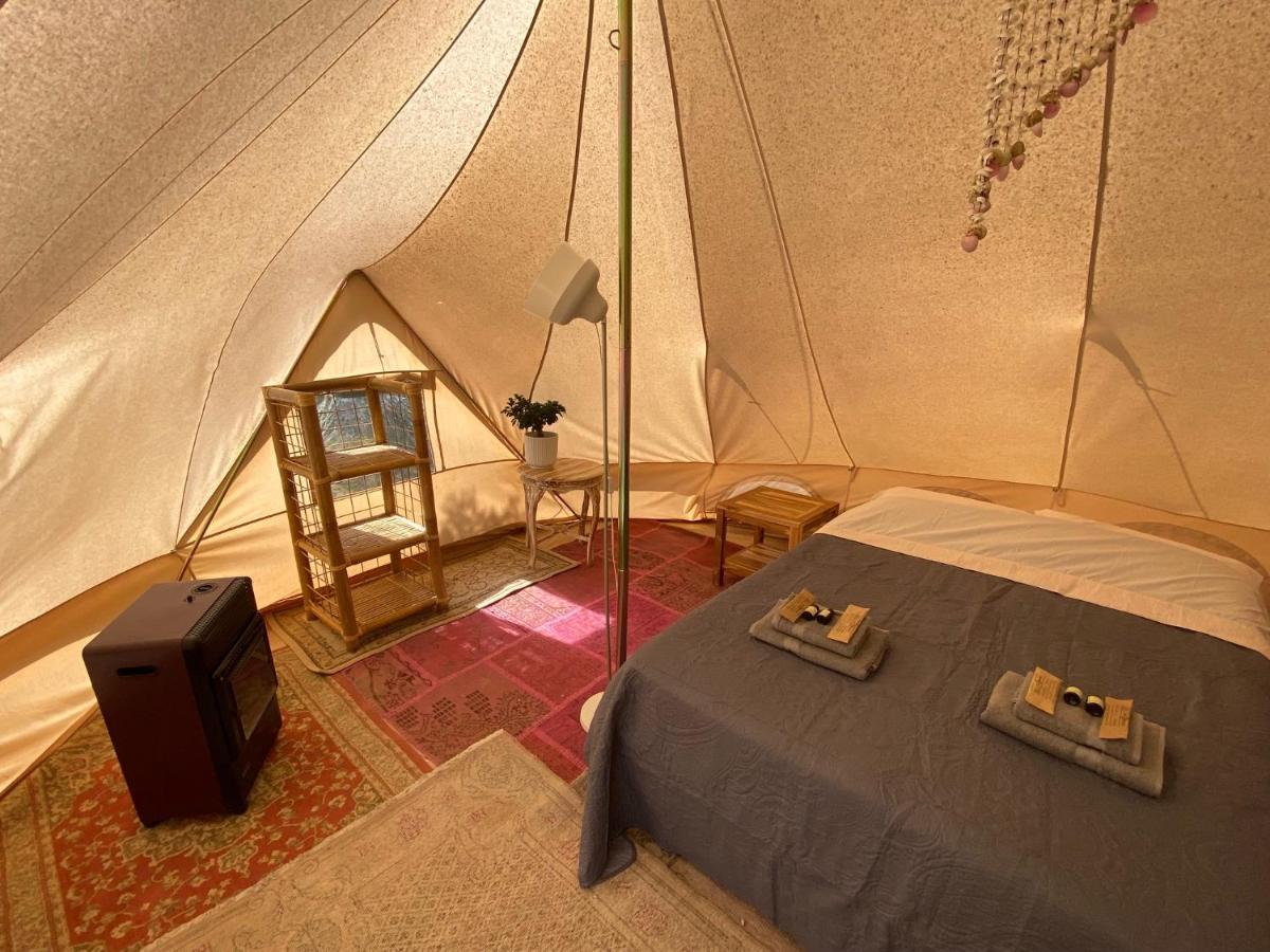 Paraiso Bell Tent Tortosa Eksteriør bilde